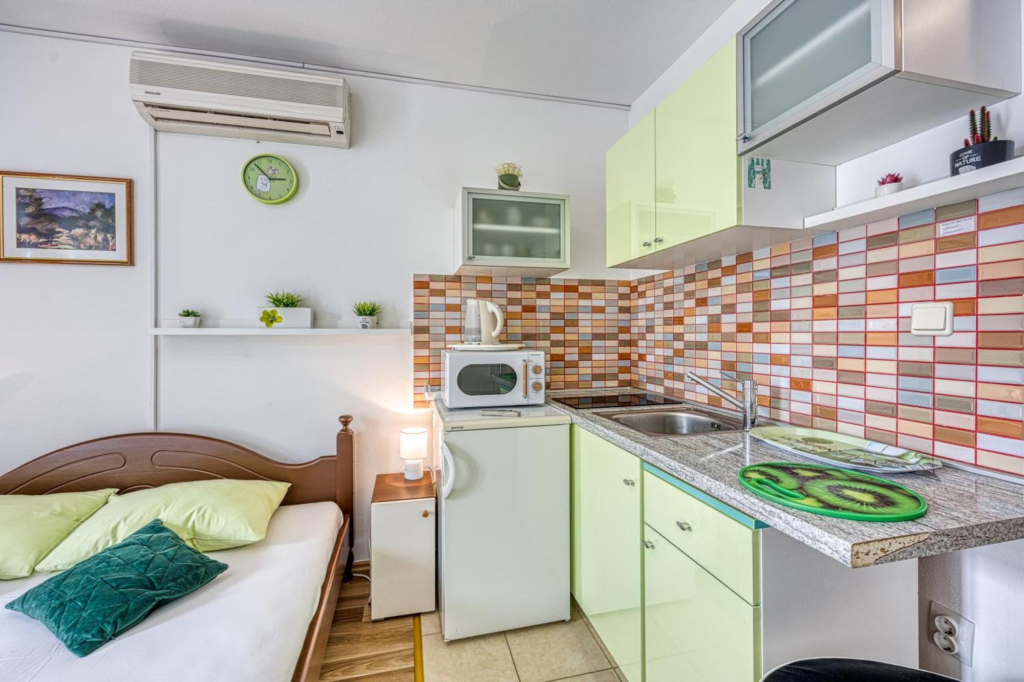 Studio Apartmani Ivanda Makarska Exterior foto