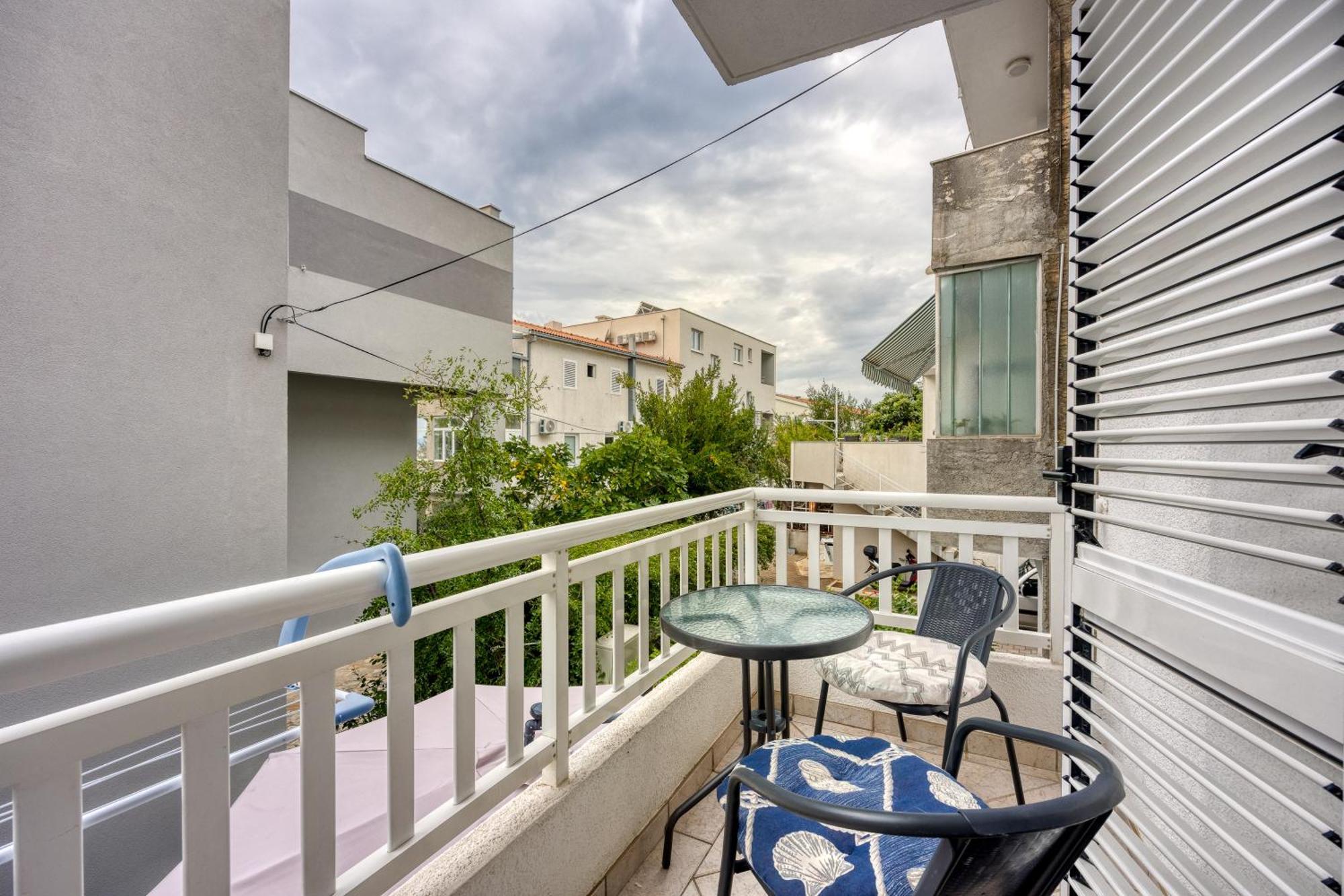 Studio Apartmani Ivanda Makarska Exterior foto