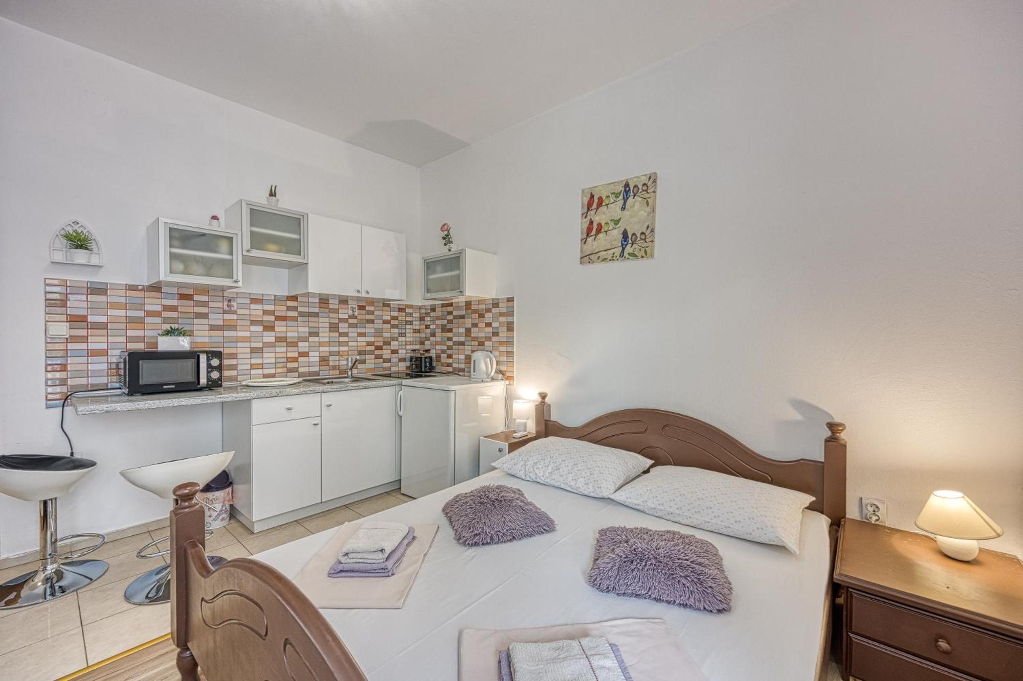 Studio Apartmani Ivanda Makarska Exterior foto