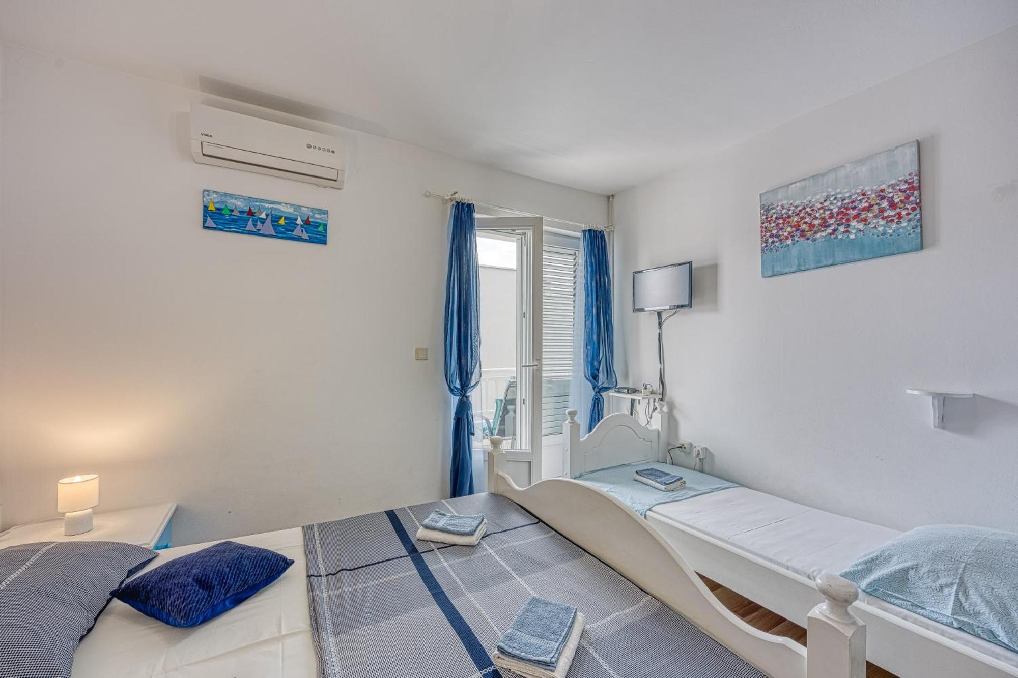 Studio Apartmani Ivanda Makarska Exterior foto